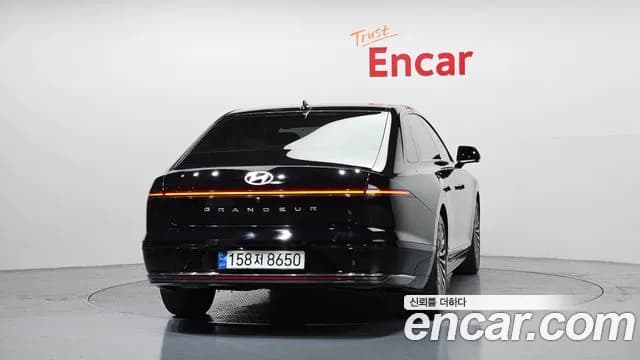 2023 Hyundai Grandeur (GN7) 3.5 Gasoline 2WD Sold VIN KMHN341EBPA015316 – rear exterior 2023 Hyundai Grandeur (GN7) 3.5 Gasoline 2WD Sold VIN KMHN341EBPA015316 – rear exterior