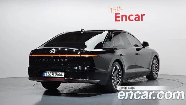 2023 Hyundai Grandeur (GN7) 3.5 Gasoline 2WD Sold VIN KMHN341EBPA015316 – trunk area 2023 Hyundai Grandeur (GN7) 3.5 Gasoline 2WD Sold VIN KMHN341EBPA015316 – trunk area