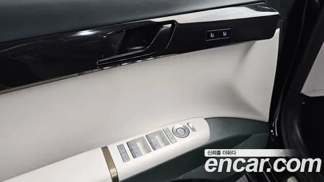 2023 Hyundai Grandeur (GN7) 3.5 Gasoline 2WD Sold VIN KMHN341EBPA015316 – photo 15 2023 Hyundai Grandeur (GN7) 3.5 Gasoline 2WD Sold VIN KMHN341EBPA015316 – photo 15