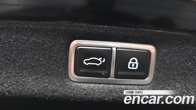 2023 Hyundai Grandeur (GN7) 3.5 Gasoline 2WD Sold VIN KMHN341EBPA016005 – rear exterior 2023 Hyundai Grandeur (GN7) 3.5 Gasoline 2WD Sold VIN KMHN341EBPA016005 – rear exterior