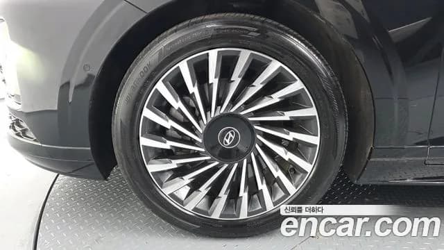2023 Hyundai Grandeur (GN7) 3.5 Gasoline 2WD Sold VIN KMHN341EBPA016005 – photo 20 2023 Hyundai Grandeur (GN7) 3.5 Gasoline 2WD Sold VIN KMHN341EBPA016005 – photo 20