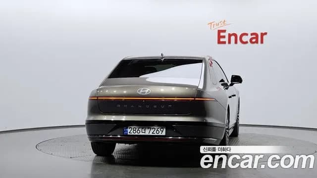 2023 Hyundai Grandeur (GN7) 3.5 Gasoline 2WD Sold VIN KMHN341EBPA017964 – front exterior 2023 Hyundai Grandeur (GN7) 3.5 Gasoline 2WD Sold VIN KMHN341EBPA017964 – front exterior