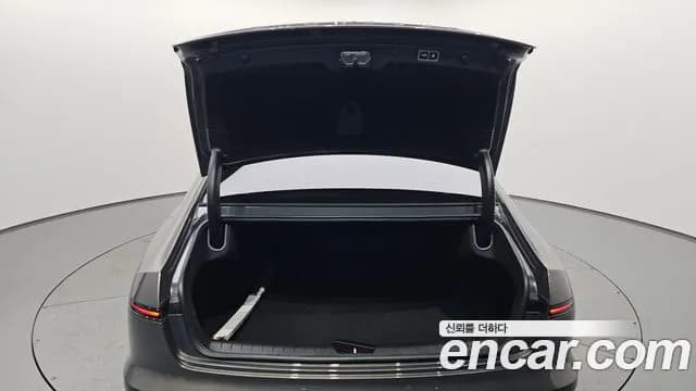 2023 Hyundai Grandeur (GN7) 3.5 Gasoline 2WD Sold VIN KMHN341EBPA017964 – rear exterior 2023 Hyundai Grandeur (GN7) 3.5 Gasoline 2WD Sold VIN KMHN341EBPA017964 – rear exterior