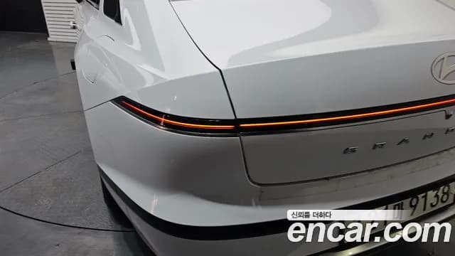 2023 Hyundai Grandeur (GN7) 3.5 LPG 2WD (Taxi) Sold VIN KMHN341FBPA024737 – side profile 2023 Hyundai Grandeur (GN7) 3.5 LPG 2WD (Taxi) Sold VIN KMHN341FBPA024737 – side profile