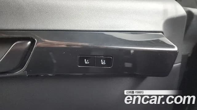 2023 Hyundai Grandeur (GN7) 3.5 LPG 2WD (Taxi) Sold VIN KMHN341FBPA036255 – interior seats 2023 Hyundai Grandeur (GN7) 3.5 LPG 2WD (Taxi) Sold VIN KMHN341FBPA036255 – interior seats