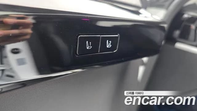 2023 Hyundai Grandeur (GN7) 3.5 LPG 2WD (Taxi) Sold VIN KMHN341FBPA052363 – interior seats 2023 Hyundai Grandeur (GN7) 3.5 LPG 2WD (Taxi) Sold VIN KMHN341FBPA052363 – interior seats