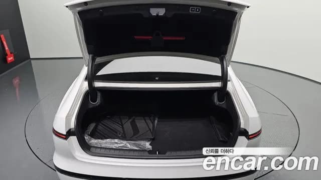 2023 Hyundai Grandeur (GN7) 3.5 LPG 2WD (Taxi) Sold VIN KMHN341FBPA055287 – front exterior 2023 Hyundai Grandeur (GN7) 3.5 LPG 2WD (Taxi) Sold VIN KMHN341FBPA055287 – front exterior