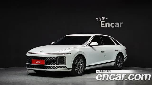 2023 Hyundai Grandeur (GN7) 3.5 LPG 2WD (Taxi) Sold VIN KMHN341FBPA057850 – front exterior 2023 Hyundai Grandeur (GN7) 3.5 LPG 2WD (Taxi) Sold VIN KMHN341FBPA057850 – front exterior