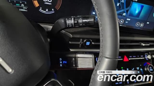 2024 Hyundai Santa Fe (MX5) Gasoline 2.5T 2WD Sold VIN KMHP281LGRU002143 – interior seats 2024 Hyundai Santa Fe (MX5) Gasoline 2.5T 2WD Sold VIN KMHP281LGRU002143 – interior seats