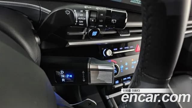 2024 Hyundai Santa Fe (MX5) Gasoline 2.5T 2WD Sold VIN KMHP281LGRU013673 – side profile 2024 Hyundai Santa Fe (MX5) Gasoline 2.5T 2WD Sold VIN KMHP281LGRU013673 – side profile
