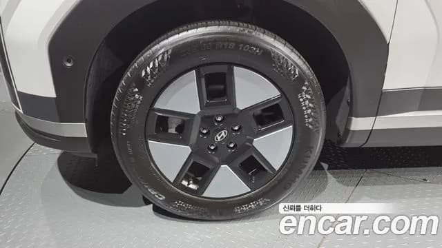 2024 Hyundai Santa Fe (MX5) HEV 1.6 2WD Sold VIN KMHP3811BRU013116 – rear exterior 2024 Hyundai Santa Fe (MX5) HEV 1.6 2WD Sold VIN KMHP3811BRU013116 – rear exterior