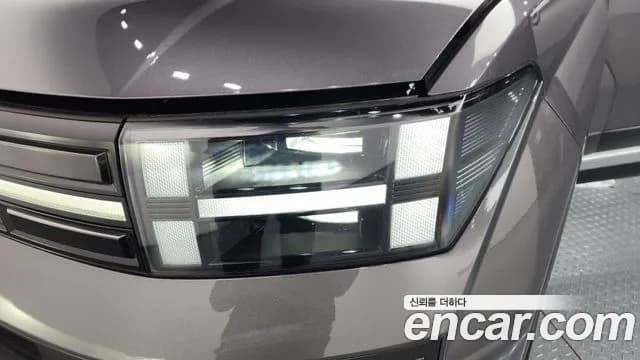 2024 Hyundai Santa Fe (MX5) Gasoline 2.5T 2WD Sold VIN KMHP381LGRU002437 – trunk area 2024 Hyundai Santa Fe (MX5) Gasoline 2.5T 2WD Sold VIN KMHP381LGRU002437 – trunk area