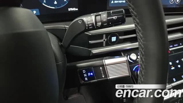 2024 Hyundai Santa Fe (MX5) Gasoline 2.5T 2WD Sold VIN KMHP381LGRU004676 – front exterior 2024 Hyundai Santa Fe (MX5) Gasoline 2.5T 2WD Sold VIN KMHP381LGRU004676 – front exterior