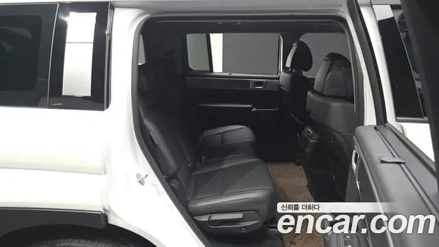 2024 Hyundai Santa Fe (MX5) Gasoline 2.5T 2WD Sold VIN KMHP381LGRU005230 – interior seats 2024 Hyundai Santa Fe (MX5) Gasoline 2.5T 2WD Sold VIN KMHP381LGRU005230 – interior seats