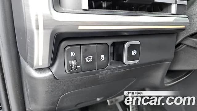 2024 Hyundai Santa Fe (MX5) Gasoline 2.5T 2WD Sold VIN KMHP381LGRU006784 – exterior detail 2024 Hyundai Santa Fe (MX5) Gasoline 2.5T 2WD Sold VIN KMHP381LGRU006784 – exterior detail