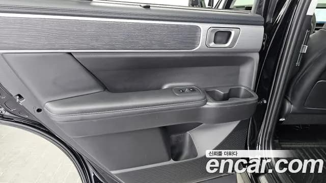 2024 Hyundai Santa Fe (MX5) Gasoline 2.5T 2WD Sold VIN KMHP381LGRU006784 – trunk area 2024 Hyundai Santa Fe (MX5) Gasoline 2.5T 2WD Sold VIN KMHP381LGRU006784 – trunk area