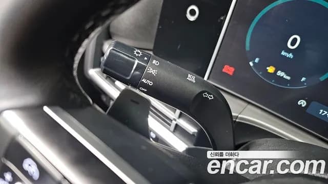 2024 Hyundai Santa Fe (MX5) Gasoline 2.5T 2WD Sold VIN KMHP381LGRU017830 – undercarriage 2024 Hyundai Santa Fe (MX5) Gasoline 2.5T 2WD Sold VIN KMHP381LGRU017830 – undercarriage
