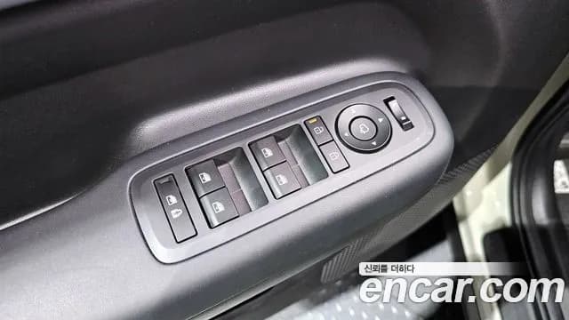 2024 Hyundai Santa Fe (MX5) Gasoline 2.5T 2WD Sold VIN KMHP381LGRU020989 – trunk area 2024 Hyundai Santa Fe (MX5) Gasoline 2.5T 2WD Sold VIN KMHP381LGRU020989 – trunk area