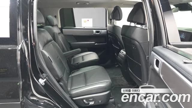 2024 Hyundai Santa Fe (MX5) Gasoline 2.5T 2WD Sold VIN KMHP381LGRU026824 – trunk area 2024 Hyundai Santa Fe (MX5) Gasoline 2.5T 2WD Sold VIN KMHP381LGRU026824 – trunk area