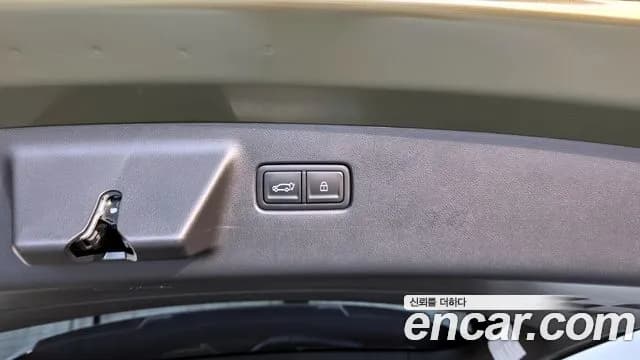 2024 Hyundai Santa Fe (MX5) Gasoline 2.5T 2WD Sold VIN KMHP381LGRU035496 – undercarriage 2024 Hyundai Santa Fe (MX5) Gasoline 2.5T 2WD Sold VIN KMHP381LGRU035496 – undercarriage