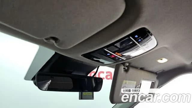 2024 Hyundai Santa Fe (MX5) Gasoline 2.5T 4WD Sold VIN KMHP381LHRU004205 – interior seats 2024 Hyundai Santa Fe (MX5) Gasoline 2.5T 4WD Sold VIN KMHP381LHRU004205 – interior seats