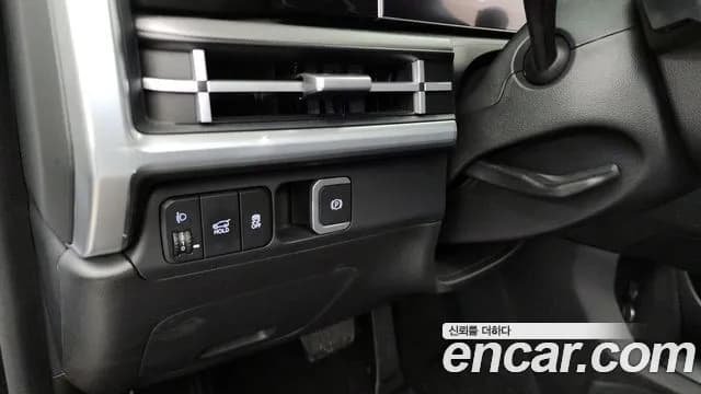 2024 Hyundai Santa Fe (MX5) Gasoline 2.5T 4WD Sold VIN KMHP381LHRU005799 – exterior detail 2024 Hyundai Santa Fe (MX5) Gasoline 2.5T 4WD Sold VIN KMHP381LHRU005799 – exterior detail