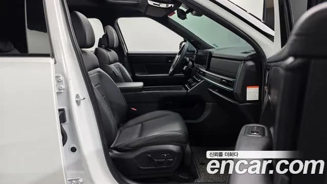 2024 Hyundai Santa Fe (MX5) HEV 1.6 2WD Sold VIN KMHP5811BRU002591 – interior seats 2024 Hyundai Santa Fe (MX5) HEV 1.6 2WD Sold VIN KMHP5811BRU002591 – interior seats