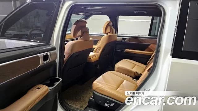 2024 Hyundai Santa Fe (MX5) HEV 1.6 2WD Sold VIN KMHP5811BRU003942 – interior seats 2024 Hyundai Santa Fe (MX5) HEV 1.6 2WD Sold VIN KMHP5811BRU003942 – interior seats