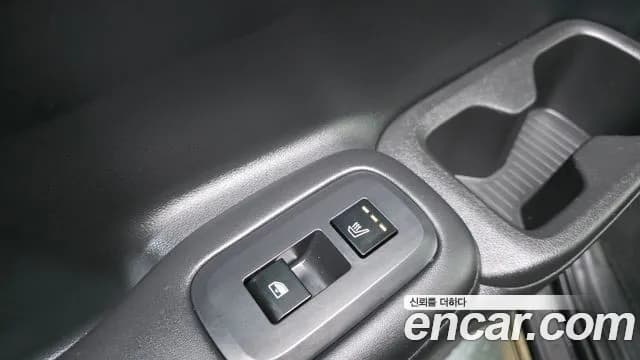 2024 Hyundai Santa Fe (MX5) HEV 1.6 2WD Sold VIN KMHP5811BRU010967 – interior seats 2024 Hyundai Santa Fe (MX5) HEV 1.6 2WD Sold VIN KMHP5811BRU010967 – interior seats