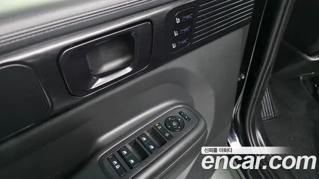 2024 Hyundai Santa Fe (MX5) HEV 1.6 2WD Sold VIN KMHP5811BRU010967 – trunk area 2024 Hyundai Santa Fe (MX5) HEV 1.6 2WD Sold VIN KMHP5811BRU010967 – trunk area