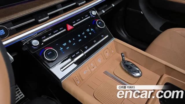 2024 Hyundai Santa Fe (MX5) HEV 1.6 2WD Sold VIN KMHP5811BRU023408 – front exterior 2024 Hyundai Santa Fe (MX5) HEV 1.6 2WD Sold VIN KMHP5811BRU023408 – front exterior