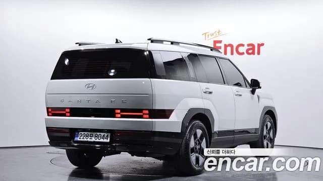2024 Hyundai Santa Fe (MX5) HEV 1.6 2WD Sold VIN KMHP5811BRU029519 – rear exterior 2024 Hyundai Santa Fe (MX5) HEV 1.6 2WD Sold VIN KMHP5811BRU029519 – rear exterior