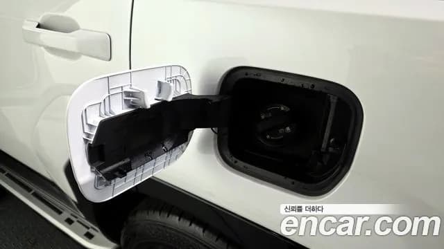 2024 Hyundai Santa Fe (MX5) HEV 1.6 2WD Sold VIN KMHP5811BRU030643 – trunk area 2024 Hyundai Santa Fe (MX5) HEV 1.6 2WD Sold VIN KMHP5811BRU030643 – trunk area