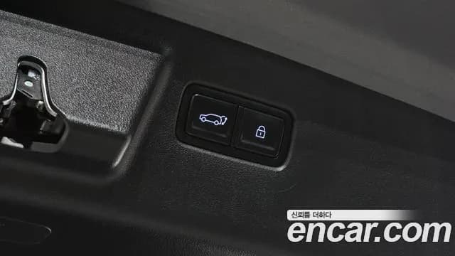2024 Hyundai Santa Fe (MX5) HEV 1.6 4WD Sold VIN KMHP5811DRU002038 – interior seats 2024 Hyundai Santa Fe (MX5) HEV 1.6 4WD Sold VIN KMHP5811DRU002038 – interior seats