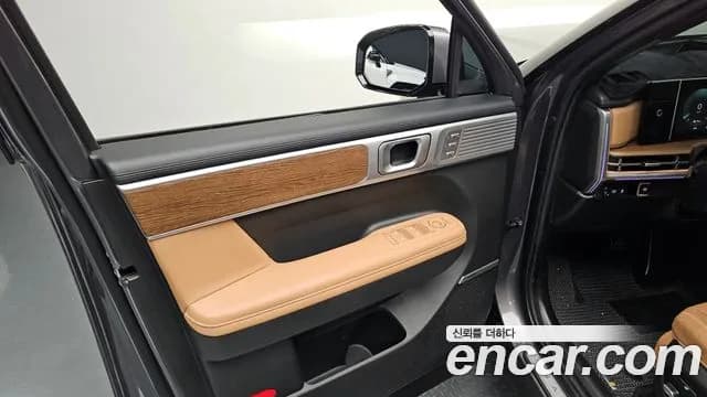 2024 Hyundai Santa Fe (MX5) Gasoline 2.5T 2WD Sold VIN KMHP581LGRU003965 – interior seats 2024 Hyundai Santa Fe (MX5) Gasoline 2.5T 2WD Sold VIN KMHP581LGRU003965 – interior seats