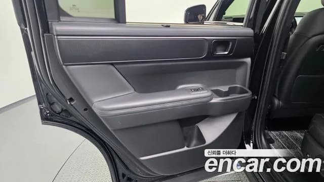 2024 Hyundai Santa Fe (MX5) Gasoline 2.5T 2WD Sold VIN KMHP581LGRU005193 – trunk area 2024 Hyundai Santa Fe (MX5) Gasoline 2.5T 2WD Sold VIN KMHP581LGRU005193 – trunk area