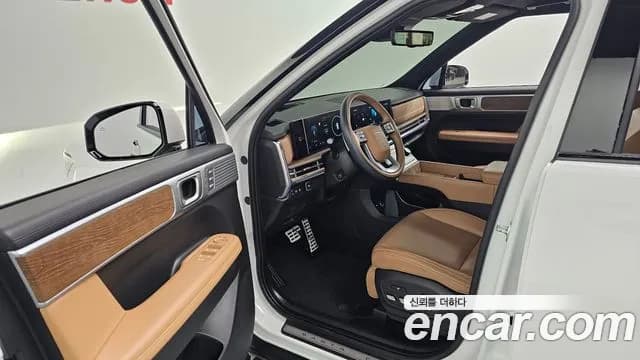 2024 Hyundai Santa Fe (MX5) Gasoline 2.5T 2WD Sold VIN KMHP581LGRU008049 – exterior detail 2024 Hyundai Santa Fe (MX5) Gasoline 2.5T 2WD Sold VIN KMHP581LGRU008049 – exterior detail