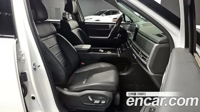 2024 Hyundai Santa Fe (MX5) Gasoline 2.5T 2WD Sold VIN KMHP581LGRU021320 – interior seats 2024 Hyundai Santa Fe (MX5) Gasoline 2.5T 2WD Sold VIN KMHP581LGRU021320 – interior seats