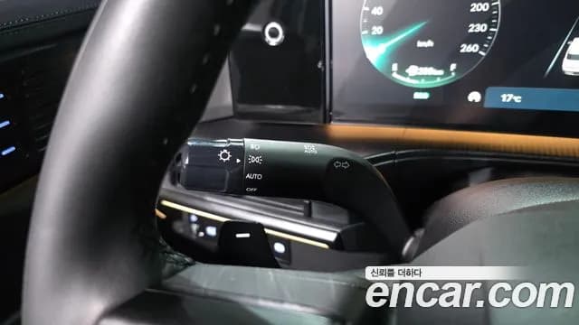2025 Hyundai Santa Fe (MX5) Gasoline 2.5T 2WD Sold VIN KMHP581LGSU056787 – undercarriage 2025 Hyundai Santa Fe (MX5) Gasoline 2.5T 2WD Sold VIN KMHP581LGSU056787 – undercarriage