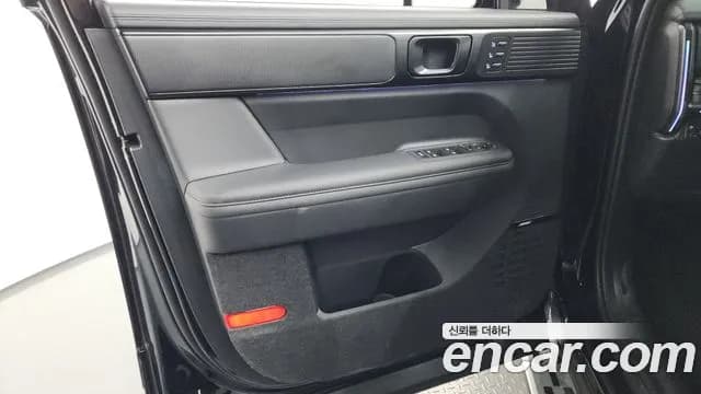 2024 Hyundai Santa Fe (MX5) Gasoline 2.5T 4WD Sold VIN KMHP581LHRU014906 – side profile 2024 Hyundai Santa Fe (MX5) Gasoline 2.5T 4WD Sold VIN KMHP581LHRU014906 – side profile