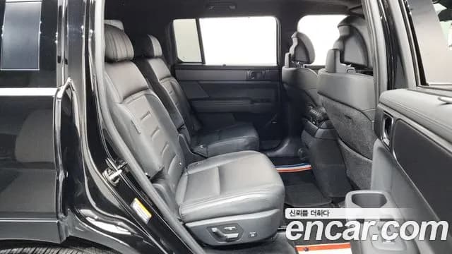 2024 Hyundai Santa Fe (MX5) Gasoline 2.5T 4WD Sold VIN KMHP581LHRU014906 – interior seats 2024 Hyundai Santa Fe (MX5) Gasoline 2.5T 4WD Sold VIN KMHP581LHRU014906 – interior seats