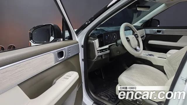 2024 Hyundai Santa Fe (MX5) Gasoline 2.5T 4WD Sold VIN KMHP581LHRU021264 – interior seats 2024 Hyundai Santa Fe (MX5) Gasoline 2.5T 4WD Sold VIN KMHP581LHRU021264 – interior seats