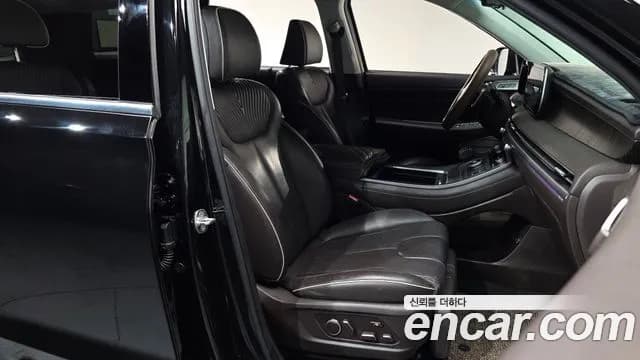 2023 Hyundai The New Palisade Diesel 2.2 2WD Sold VIN KMHR581ABPU540664 – interior seats 2023 Hyundai The New Palisade Diesel 2.2 2WD Sold VIN KMHR581ABPU540664 – interior seats