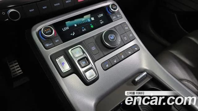 2023 Hyundai The New Palisade Gasoline 3.8 2WD Sold VIN KMHR581EBPU493797 – dashboard 2023 Hyundai The New Palisade Gasoline 3.8 2WD Sold VIN KMHR581EBPU493797 – dashboard