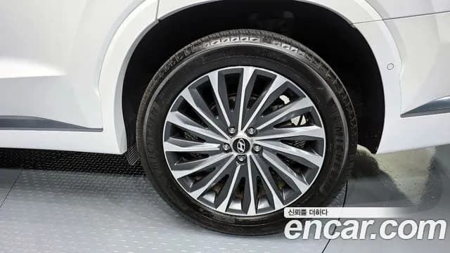 2023 Hyundai The New Palisade Gasoline 3.8 2WD Sold VIN KMHR581EBPU518622 – photo 15 2023 Hyundai The New Palisade Gasoline 3.8 2WD Sold VIN KMHR581EBPU518622 – photo 15