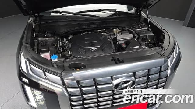2023 Hyundai The New Palisade Gasoline 3.8 2WD Sold VIN KMHR581EBPU587975 – interior seats 2023 Hyundai The New Palisade Gasoline 3.8 2WD Sold VIN KMHR581EBPU587975 – interior seats