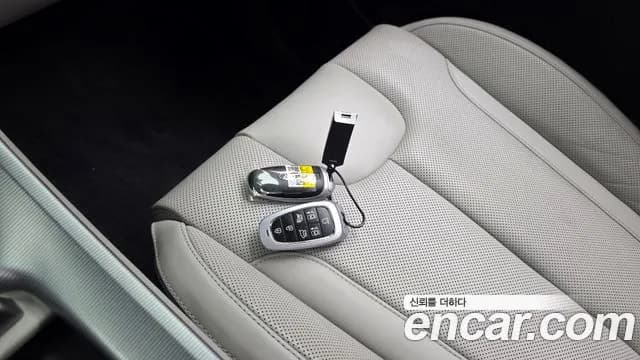 2023 Hyundai The New Palisade Gasoline 3.8 4WD Sold VIN KMHR581EDPU517493 – dashboard 2023 Hyundai The New Palisade Gasoline 3.8 4WD Sold VIN KMHR581EDPU517493 – dashboard