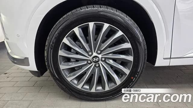 2023 Hyundai The New Palisade Gasoline 3.8 4WD Sold VIN KMHR581EDPU517493 – photo 15 2023 Hyundai The New Palisade Gasoline 3.8 4WD Sold VIN KMHR581EDPU517493 – photo 15