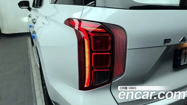 2023 Hyundai The New Palisade Gasoline 3.8 4WD Sold VIN KMHR581EDPU599401 – photo 28 2023 Hyundai The New Palisade Gasoline 3.8 4WD Sold VIN KMHR581EDPU599401 – photo 28
