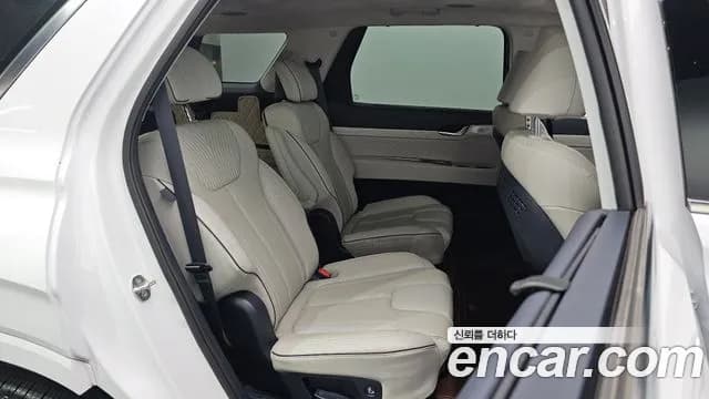 2023 Hyundai The New Palisade Gasoline 3.8 4WD Sold VIN KMHR581EDPU609478 – trunk area 2023 Hyundai The New Palisade Gasoline 3.8 4WD Sold VIN KMHR581EDPU609478 – trunk area